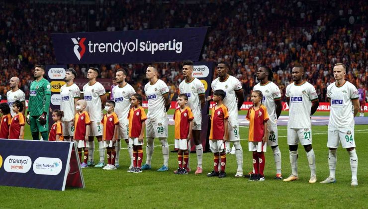 Trendyol Süper Lig: Galatasaray: 0 – Alanyaspor: 0 (Maç devam ediyor)