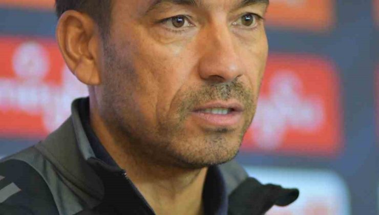 Van Bronckhorst: “Çok değişiklik yapmak zorunda kaldık”