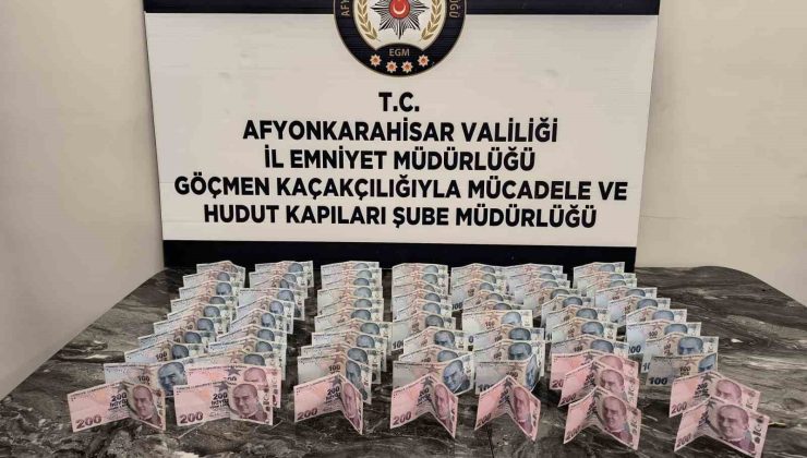 Yabancı uyruklu şahıslar göçmen kaçakçılığı yaparken yakalandı