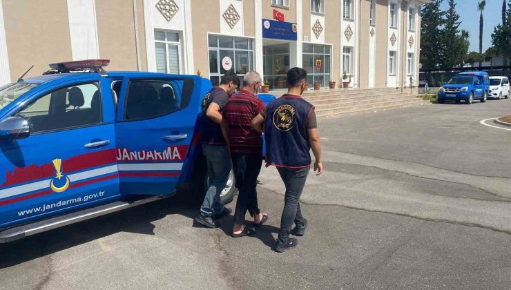 Adana’da jandarma iki hükümlüyü yakaladı