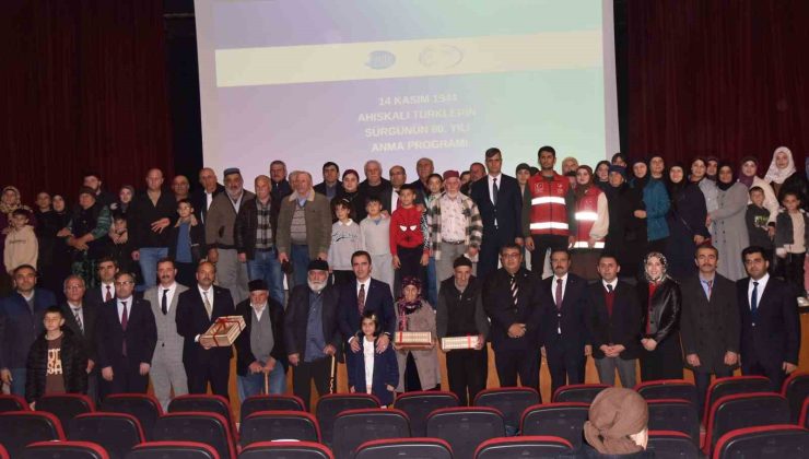 Ahlat’ta Ahıska Türkleri’nin sürgün edilişinin 80. yılı nedeniyle anma programı düzenlendi