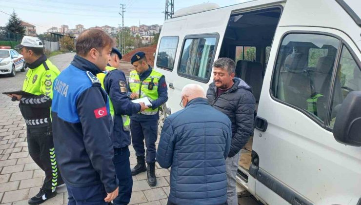 Alaplı’da öğrenci servislerine denetimler aralıksız sürüyor