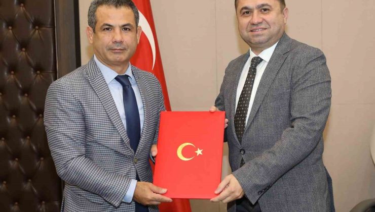 Alkü ve Türkiye Badminton Federasyonu arasında iş birliği protokolü imzalandı