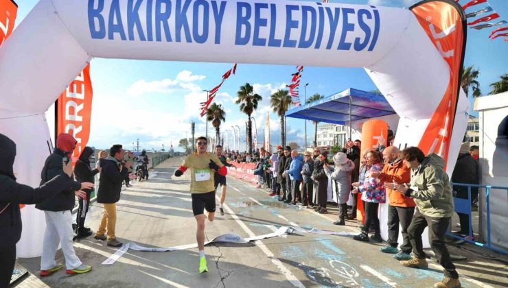 Bakırköy’de Öğretmenler Günü Koşusu düzenlendi