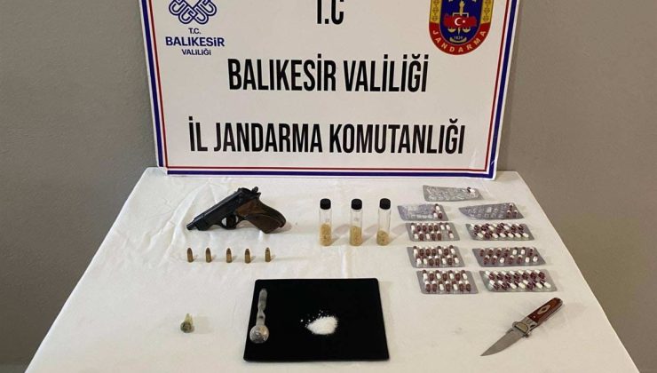 Balıkesir gerçekleştirilen uyuşturucu operasyonunda 18 kişi yakalandı