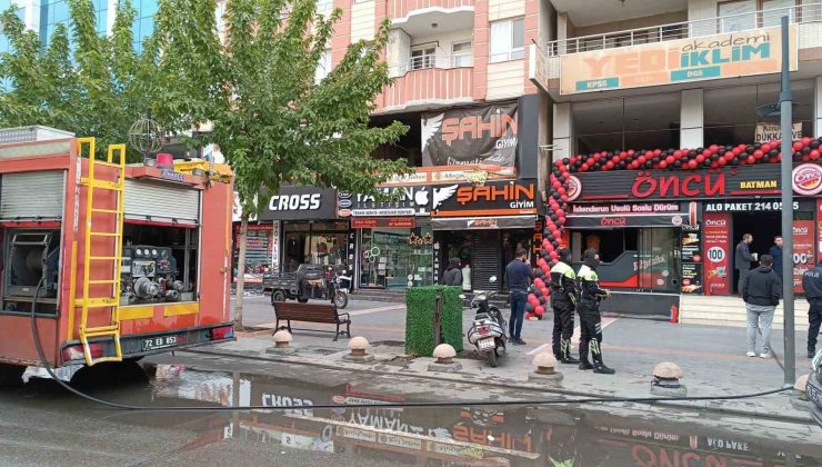 Batman’da döner salonunda yangın