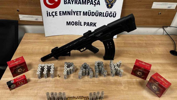 Bayrampaşa’da dehşet anları kamerada: Uzun namlulu silahla defalarca havaya ateş açtı