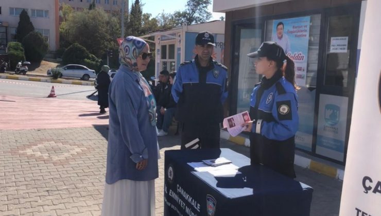 Çanakkale Emniyeti Kadına Yönelik Şiddet Gününde kadınlara KADES’i anlattı