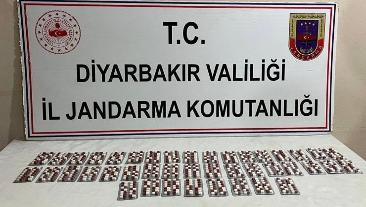 Diyarbakır’da 584 adet uyuşturucu hapla yakalanan zanlı tutuklandı