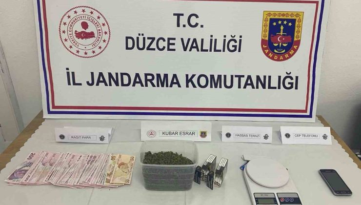 Düzce’de jandarmadan uyuşturucu operasyonu