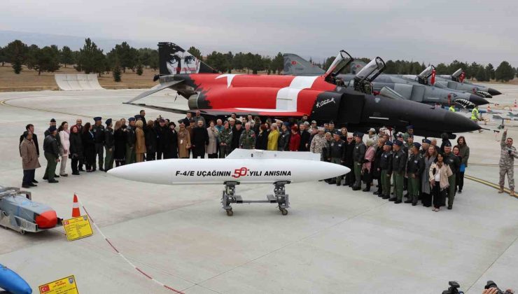 F-4E Phantom uçaklarının Türk Hava Kuvvetleri filosundaki 50. yılı etkinliği