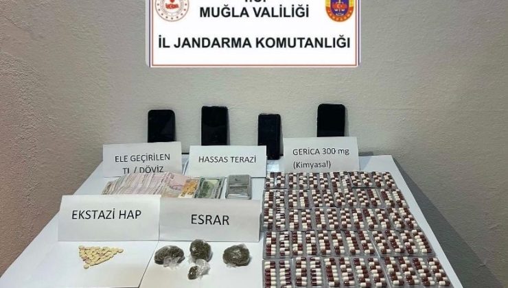 Jandarmadan uyuşturucu operasyonu: 2 gözaltı