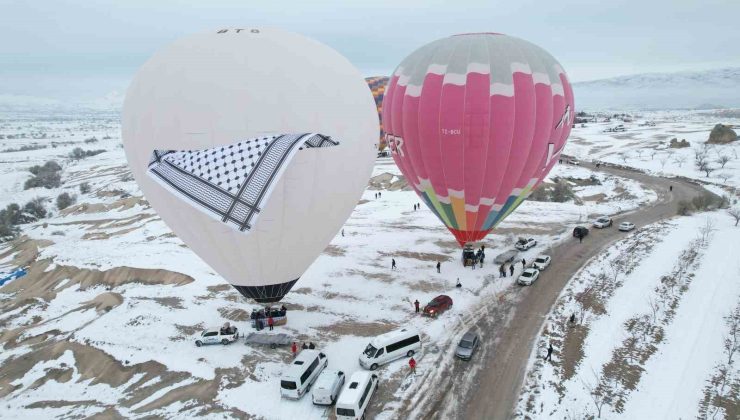 Kapadokya’da balonlar ‘barış’ için havalandı