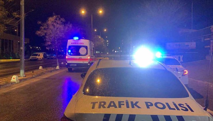 Karaman’da kontrolden çıkan otomobil ağaca çarptı: 1 yaralı