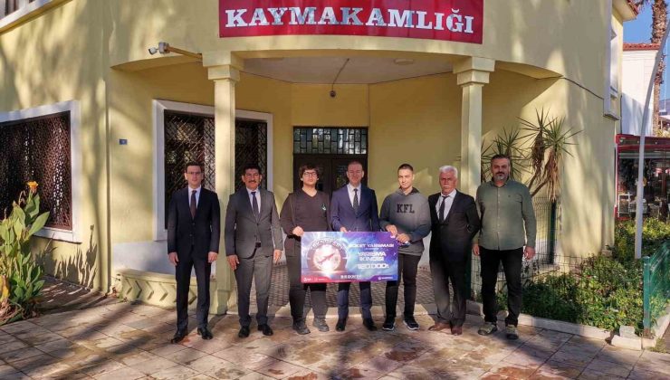 Köyceğiz Kaymakamı Maslak, Türkiye ikincisi olan takımı ödüllendirdi