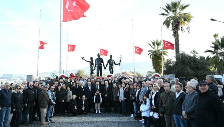 Kuşadası Ata’sını saygı ve özlemle andı