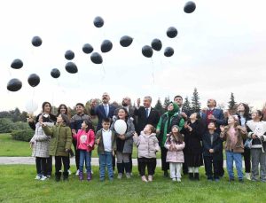 Milletvekili Ün; “Dünyada 450 milyon çocuk savaş, afet ve kriz bölgelerinde hayata tutunmaya çalışıyor”