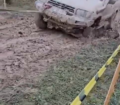 Offroad parkurunda ilginç anlar