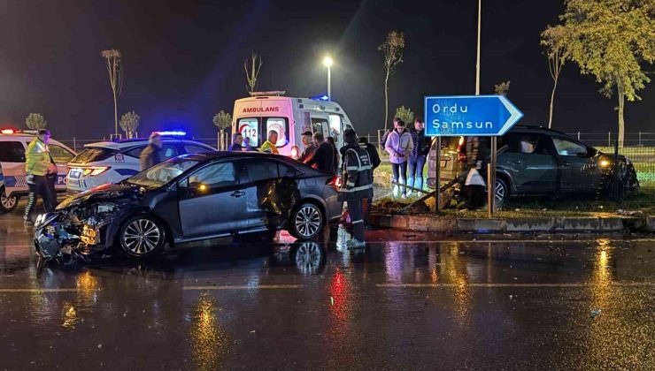 Ordu’da iki otomobil çarpıştı: 5 yaralı