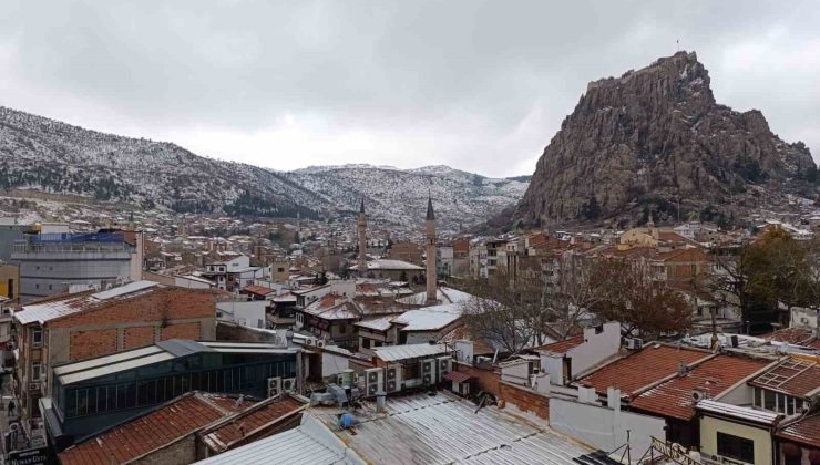 Valilikten barınma ihtiyacı olan vatandaşlar için çağrı