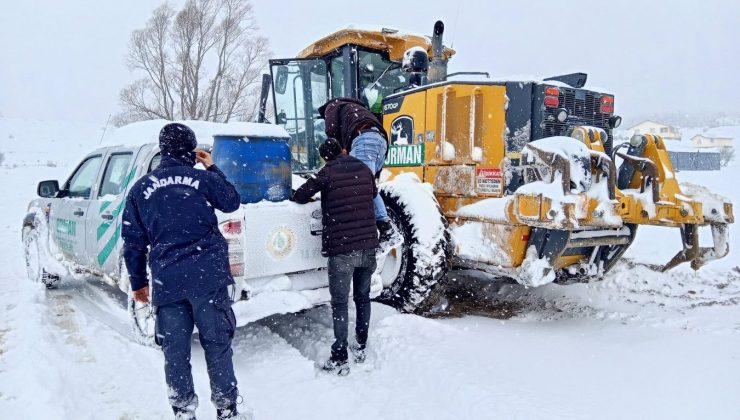 Yaylalarda mahsur kalan 7 kişi kurtarıldı