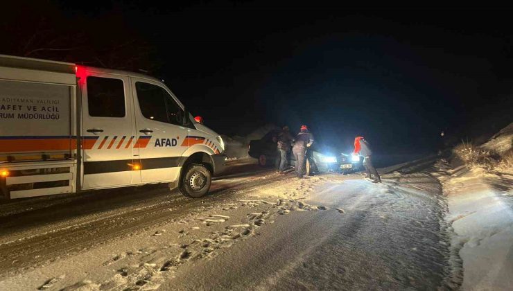 Adıyaman’da kar nedeniyle yolda mahsur kalan 9 kişi kurtarıldı