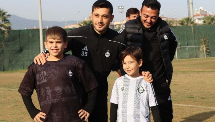 Altay’dan minik taraftarına unutulmaz jest