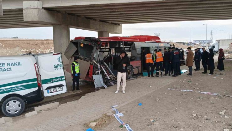 Ankara’da belediye otobüsü tırla çarpıştı: 1 ölü, 1 yaralı