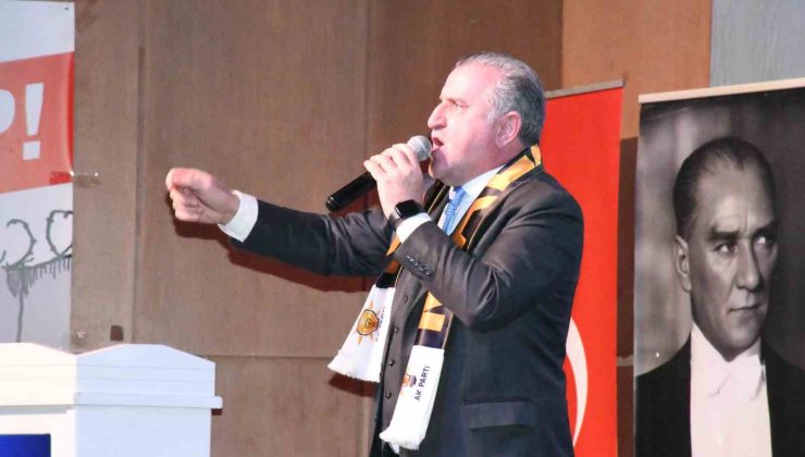 Bakan Bak: “Dünyada gençliğe en büyük yatırım yapan lider Erdoğan’dır”