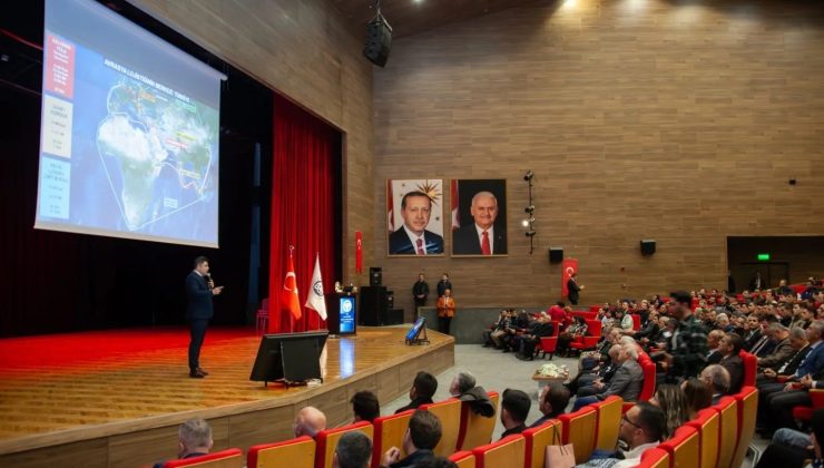 Bakan Yardımcısı Boyraz, Erzincan’da Türkiye’nin ulaşım vizyonunu anlattı