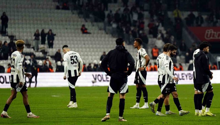 Beşiktaş, ilk yarılarda Alanyaspor’u yenemiyor