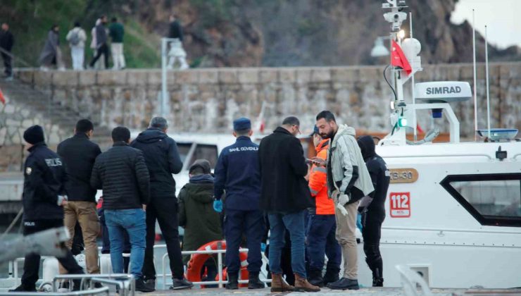 Denize düşen şahsı arama çalışmalarında başka bir kişiye ait ceset bulundu