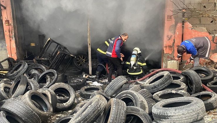 Kırıkhan’da lastikçi dükkanı alevlere teslim oldu