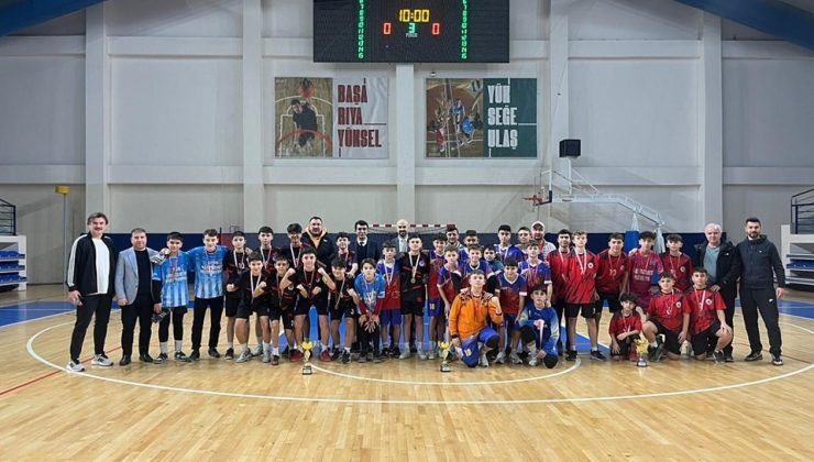 Kütahya’da ’Yıldızlar Futsal İl Birinciliği’ müsabakaları tamamlandı