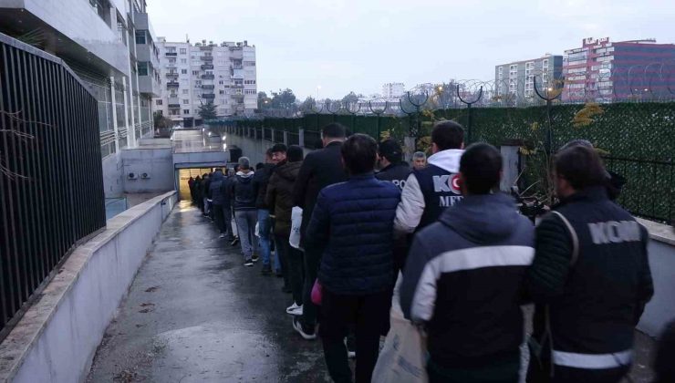 Mersin’deki rüşvet operasyonu: Aralarında müdürün de olduğu 91 şüpheli tutuklandı