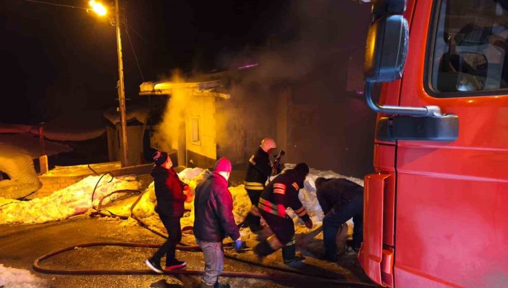 Yangında mahsur kalan vatandaşı AFAD kurtardı