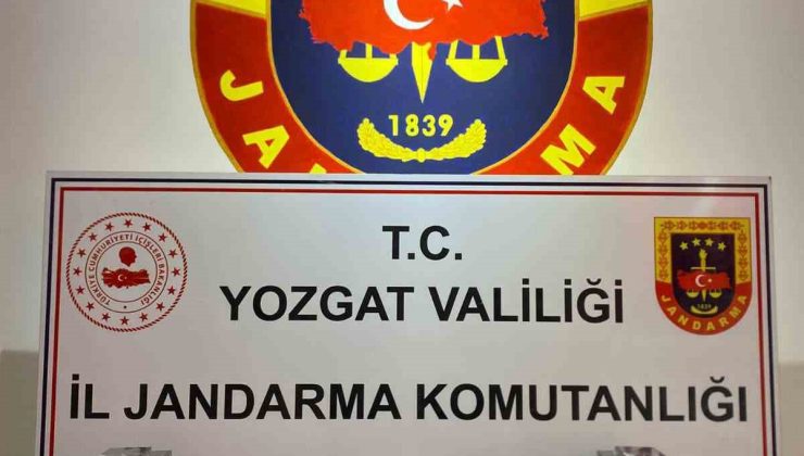 Yozgat’ta gümrük kaçağı akıllı saat ele geçirildi