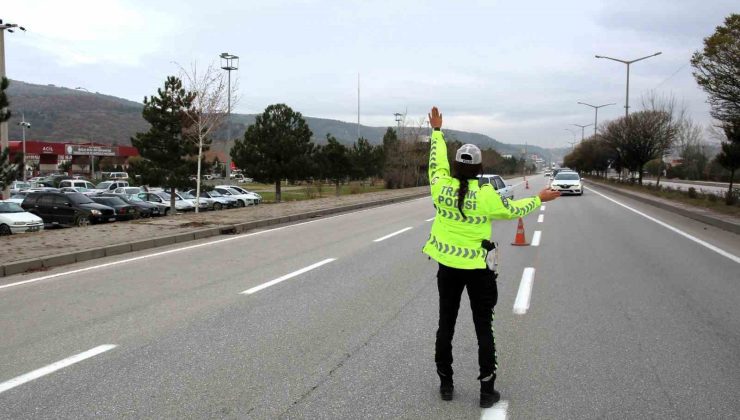 Abart egzoz kullanan sürücülere uyarı