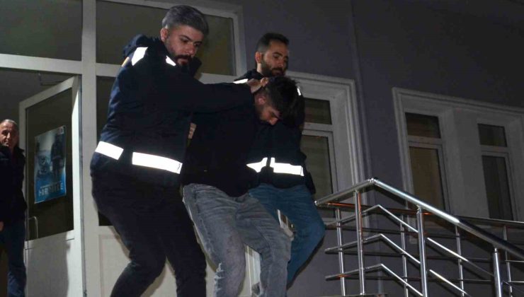 Bafra’da bıçaklı kavga: 1 ölü