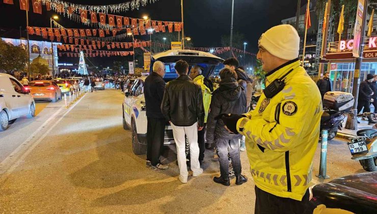 Balıkesir’in ilk trafik cezası ehliyetsiz sürücüye kesildi