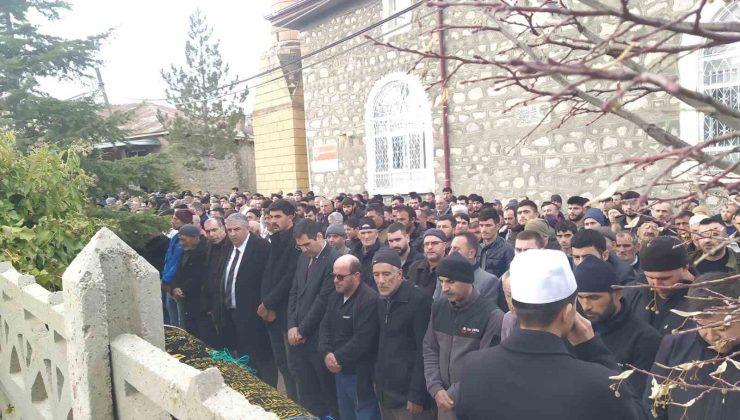 Baraj tünel inşaatında hayatını kaybeden işçi son yolculuğuna uğurlandı