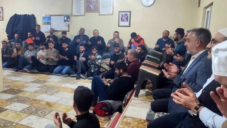 Bayburt’ta asırlık mukabele geleneği devam ediyor