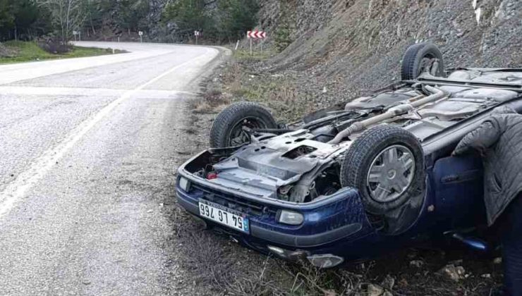 Bolu’da buzlanma nedeniyle kontrolden çıkan otomobil takla attı