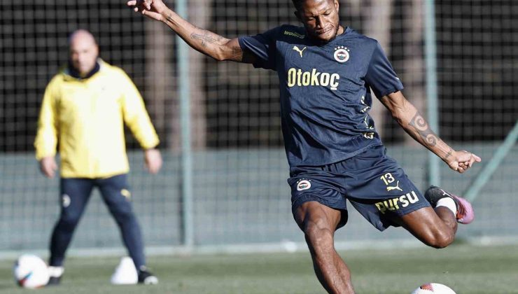 Fenerbahçe, Konyaspor maçı hazırlıklarına başladı