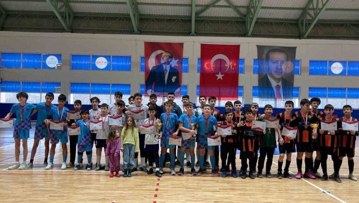 Futsalda şampiyon 32 takım arasından çıktı