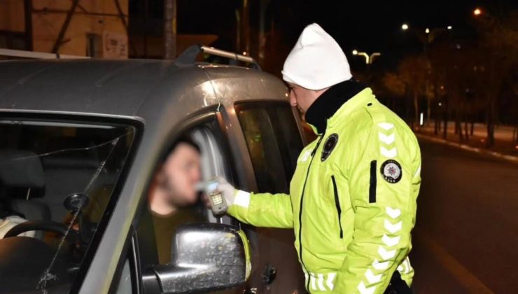 Isparta’da trafik ve asayiş denetimi: 8 araç trafikten men edildi