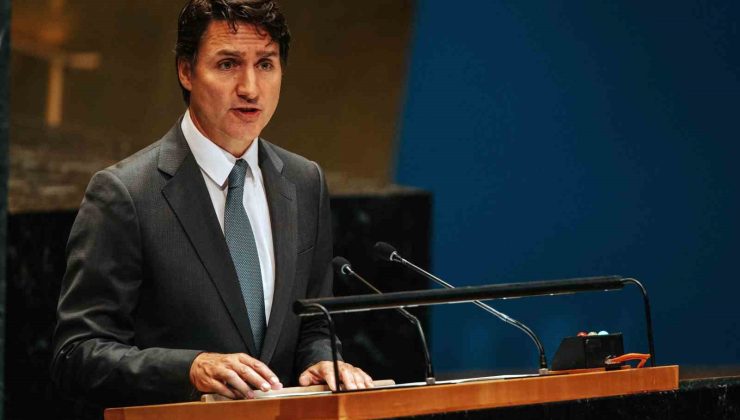 Kanada Başbakanı Trudeau istifa edecek