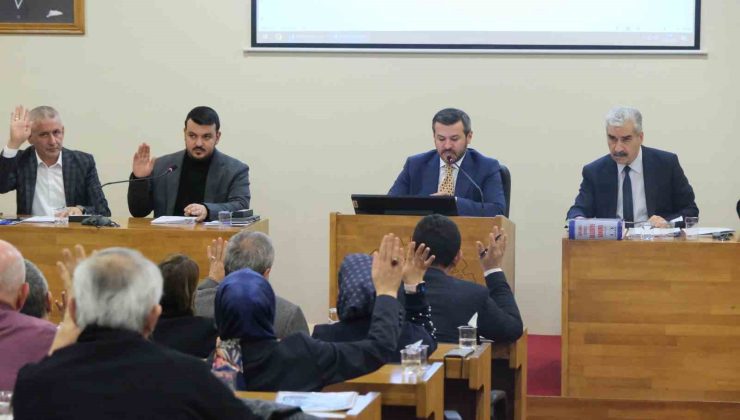 Karabük Belediyesi’nde yeni yılın ilk meclis toplantısı yapıldı