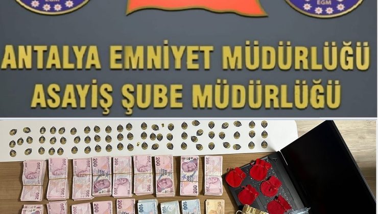 Kuyumcuları sahte altınla dolandırdılar, otel odasında yakalandılar