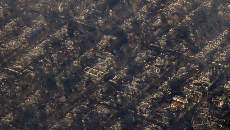 Los Angeles’taki orman yangınlarında 166 bin kişiye tahliye uyarısı